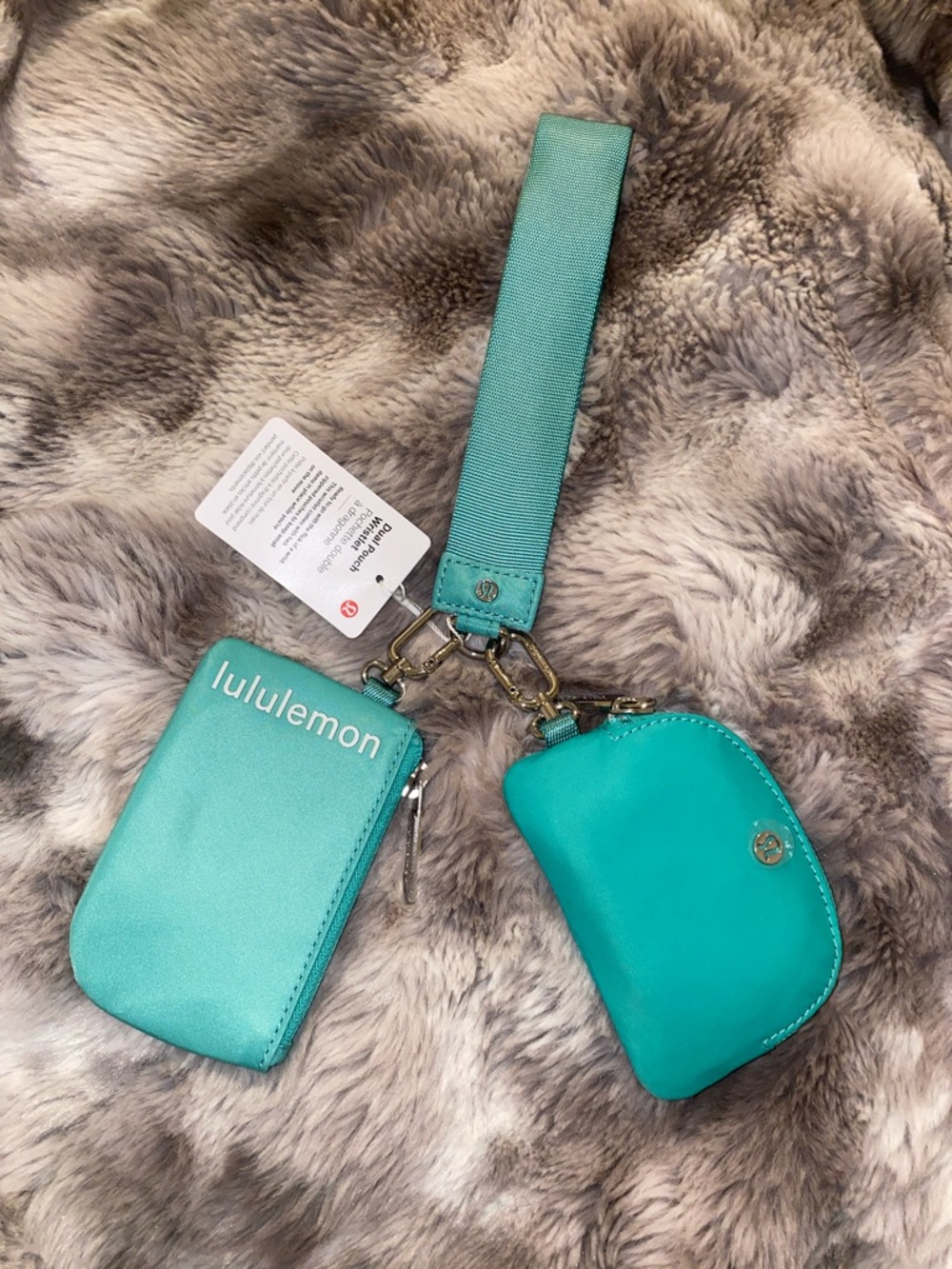 lululemon dual pouch wristlet green